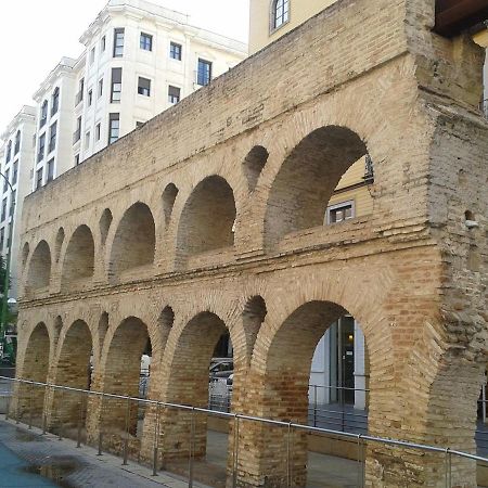 Apartament Apartamento Acogedor, Excelente Ubicacion, 10 Min Centro Sewilla Zewnętrze zdjęcie
