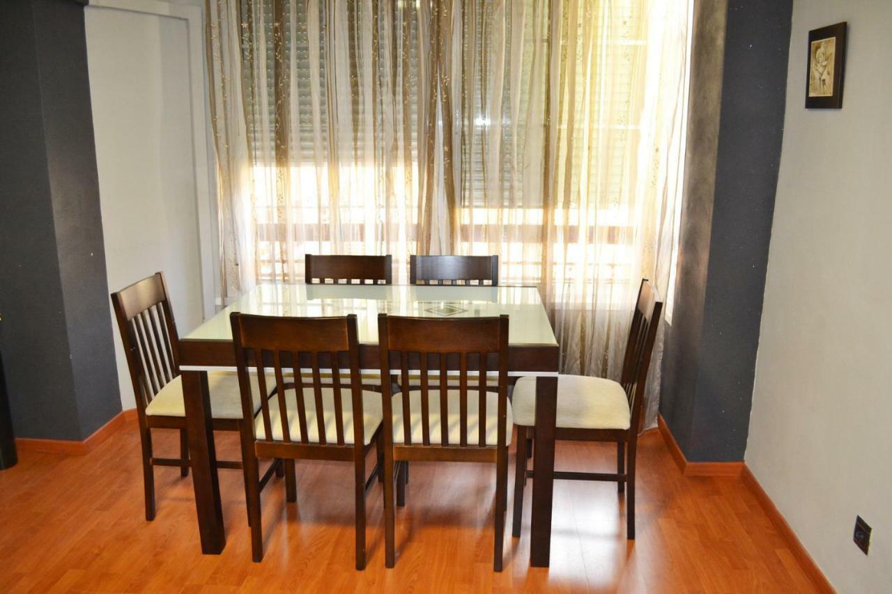 Apartament Apartamento Acogedor, Excelente Ubicacion, 10 Min Centro Sewilla Zewnętrze zdjęcie