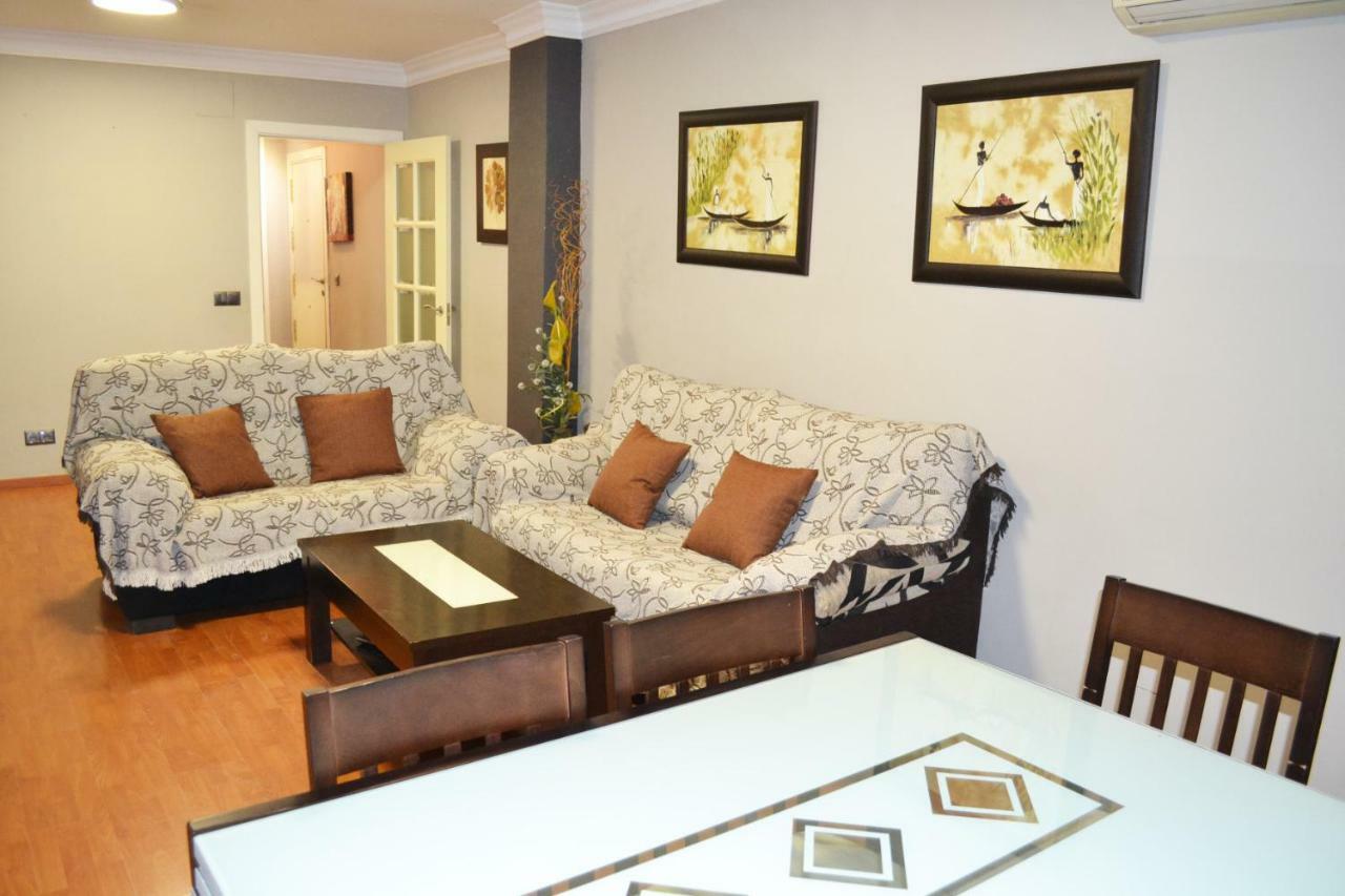 Apartament Apartamento Acogedor, Excelente Ubicacion, 10 Min Centro Sewilla Zewnętrze zdjęcie